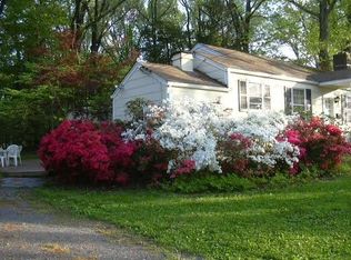7713 Thor Dr, Annandale, VA 22003