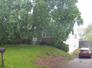 625 Cowpath Rd, Telford, PA 18969