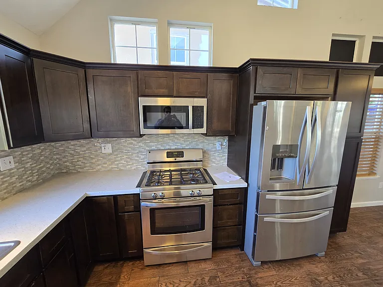 1160 Arlington Way — Photo 13