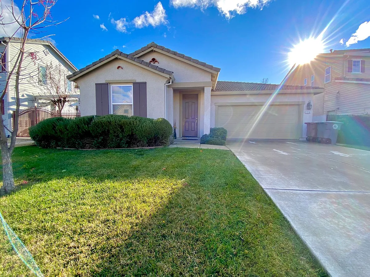 Building Photo - 7216 Tavira Ct