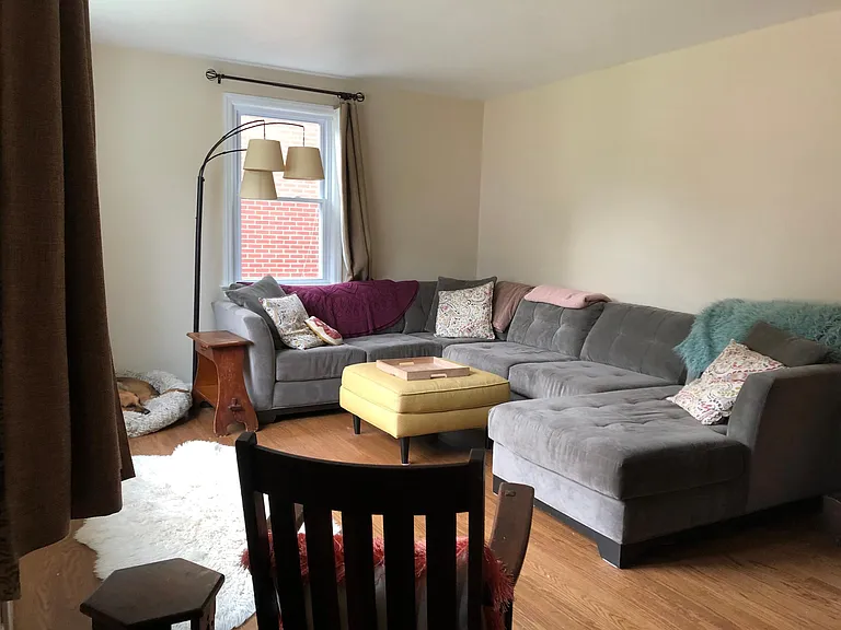 20 Jefferson Ave — Photo 2