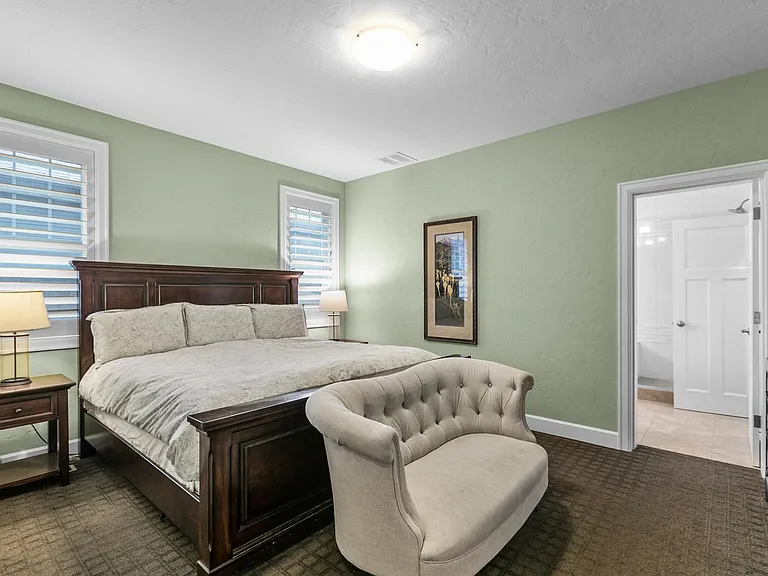19178 Park Commons Dr — Photo 21