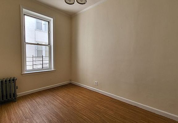 3rd image of 551 82nd St #F1