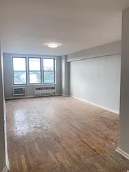 Sold by Chana Ofek, LREB