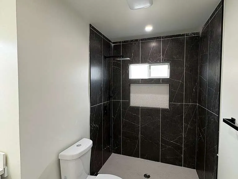 3637 Nile St — Photo 3