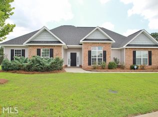 329 Lovorn Cir, Warner Robins, GA 31088