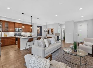 7287 W Adriatic Cir, Lakewood, CO 80227