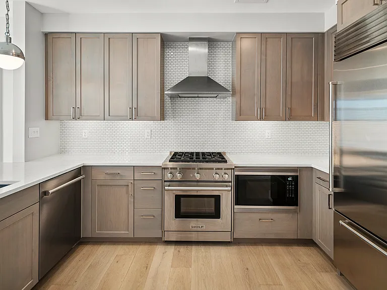 1650 Commonwealth Ave #606 — Photo 7