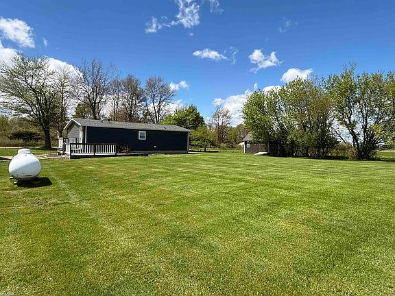 3rd image of 731 S Fitch Rd