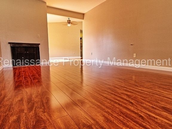 4th image of 1394 Pajaro Ave APT 11
