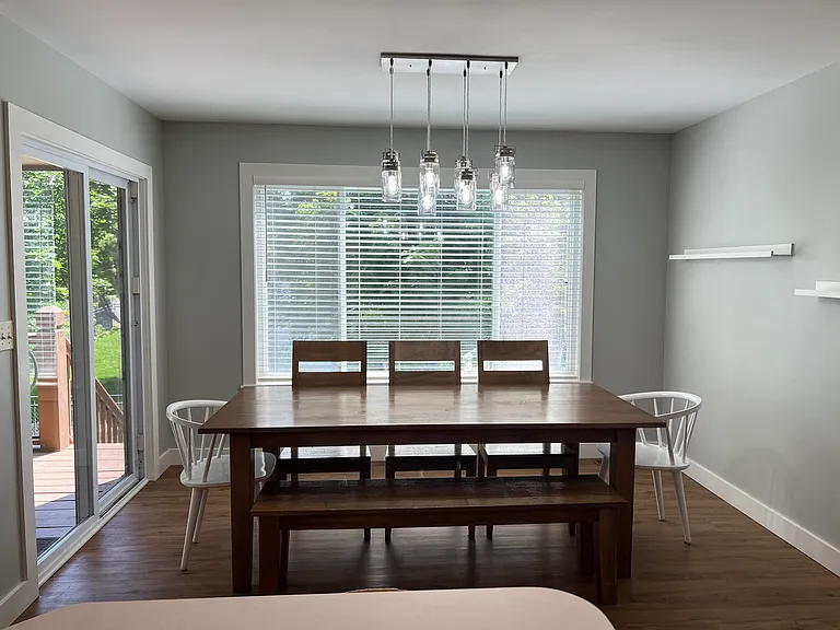 2213 E Myrtlewood Ct — Photo 2
