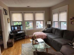 19637 45th Ave, Flushing, NY 11358