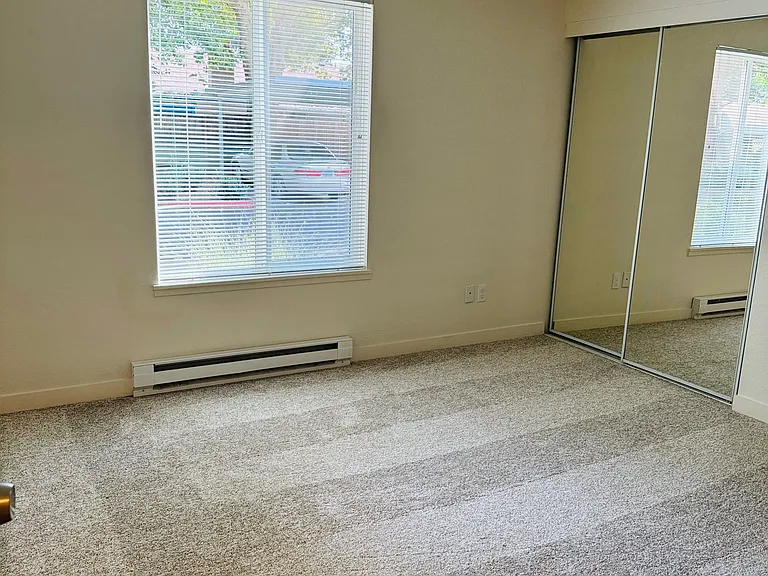 2330 SE Brookwood Ave #121 — Photo 10