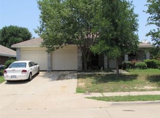 1421 Cibola Dr, Dallas, TX 75211
