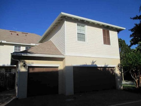 2nd image of 179 E Thatch Palm Cir
