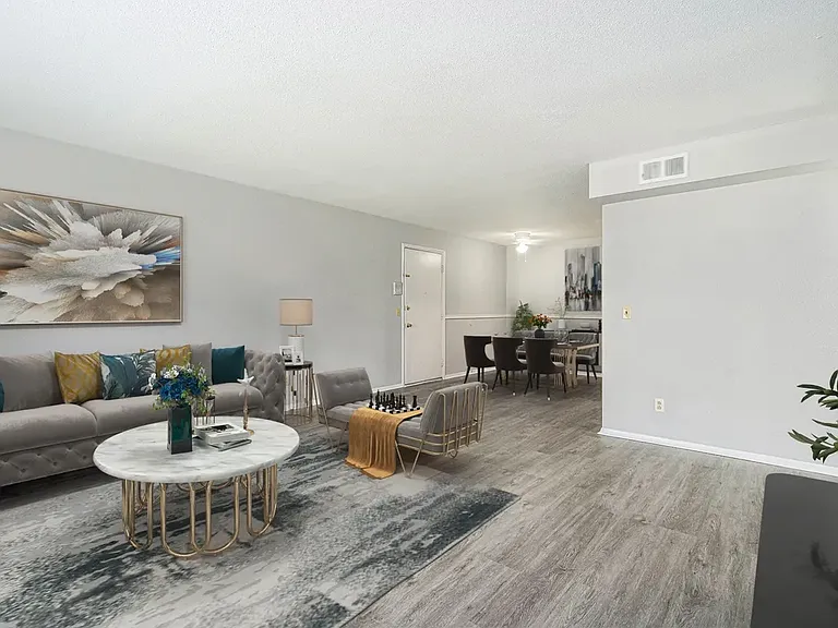 Brookhill Apartments — Photo 6