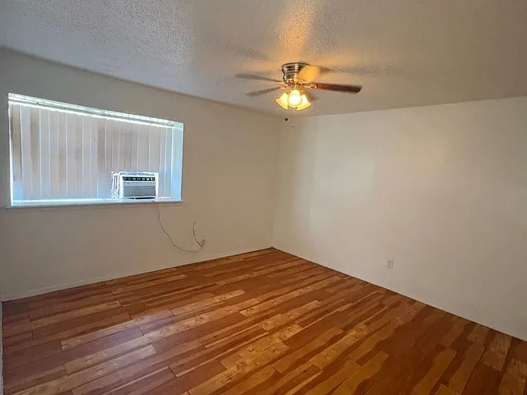The Pines Apts — Photo 15