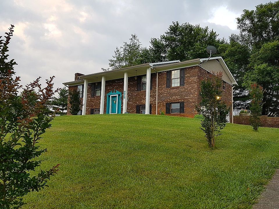 2nd image of 773 Bear Springs Rd