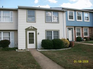 8148 Clovertree Ct, North Chesterfield, VA 23235