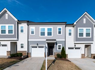 804 Oak Center Dr, Raleigh, NC 27610