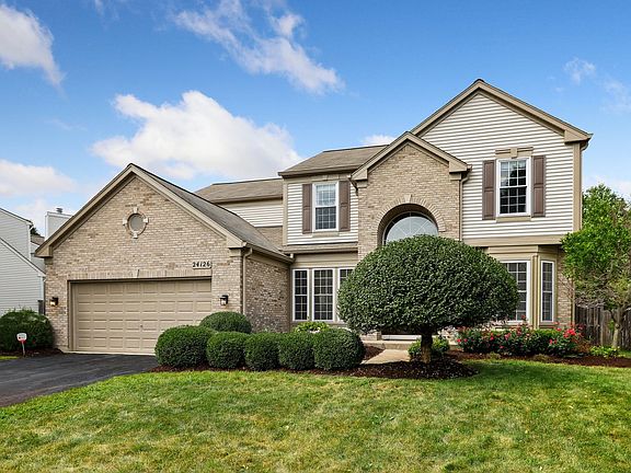2nd image of 24126 Hampshire Ln