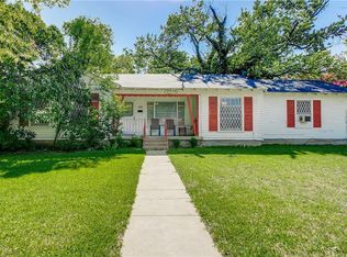 1129 Creekside Dr, Dallas, TX 75217