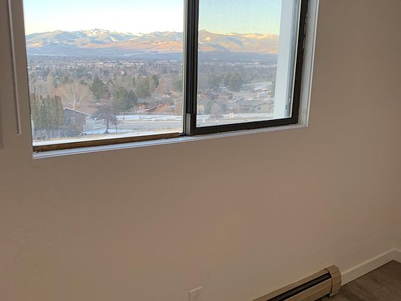 3rd image of 2228 W Foothills Dr #3