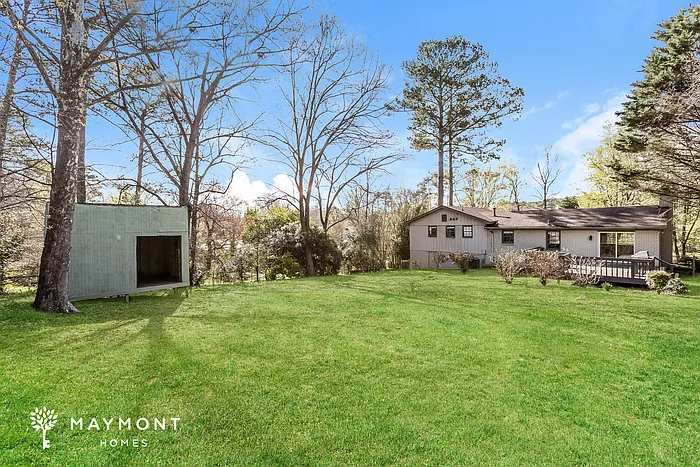 513 Hemlock Dr — Photo 17