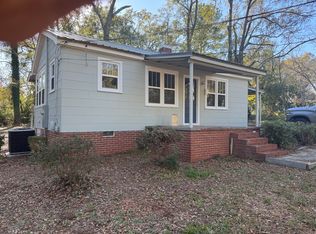 126 Adams St, Elberton, GA 30635