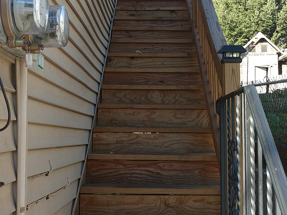 Separate Side Entrance