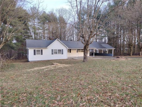 132 Hamby Rd, Dobson, NC 27017