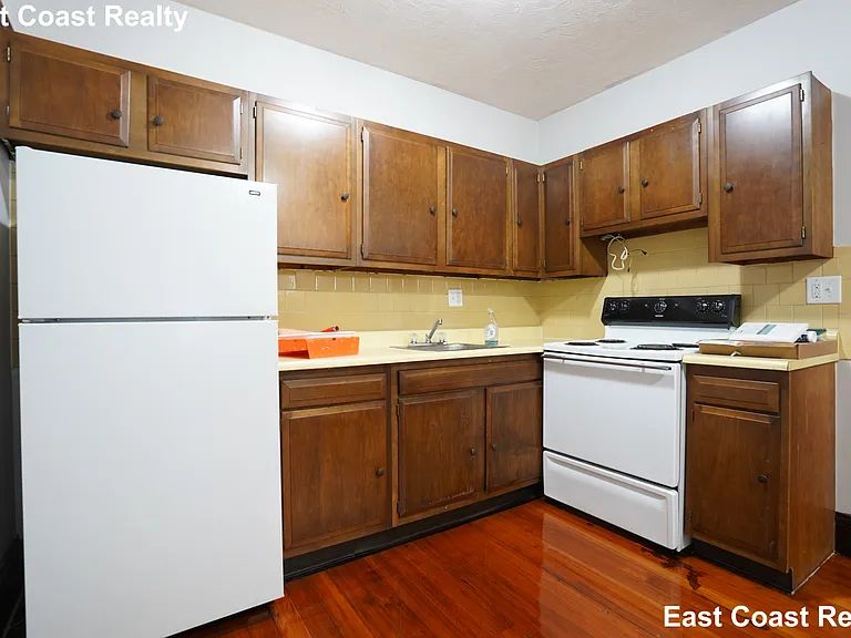 266 Chestnut Hill Ave #4 — Photo 8