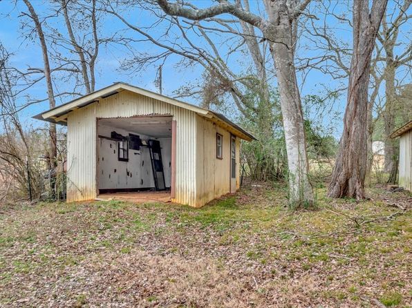 213 County Road 395, Chireno, TX 75937
