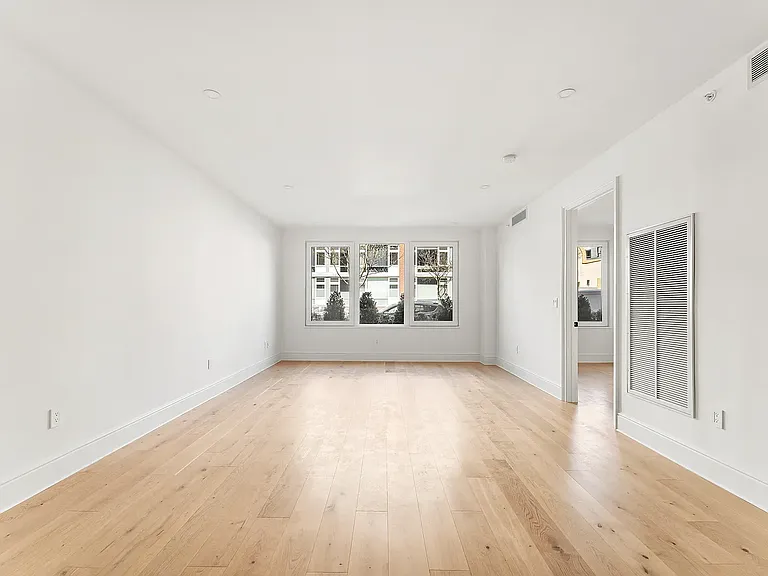 488 Sterling Pl #1A — Photo 4