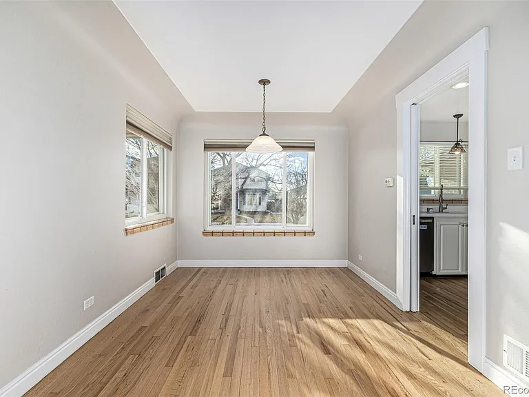 1150 S Jackson St — Photo 10