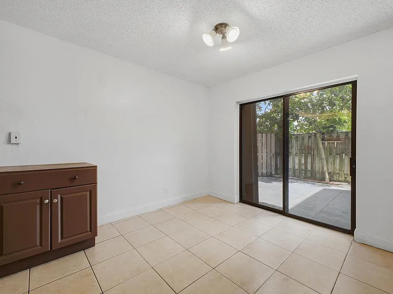 105 Woodland Rd — Photo 12