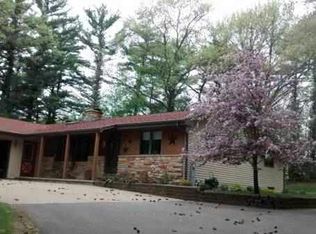 E9584 Manske Rd, New London, WI 54961