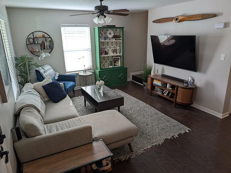 422 Katonah Ave — Photo 7