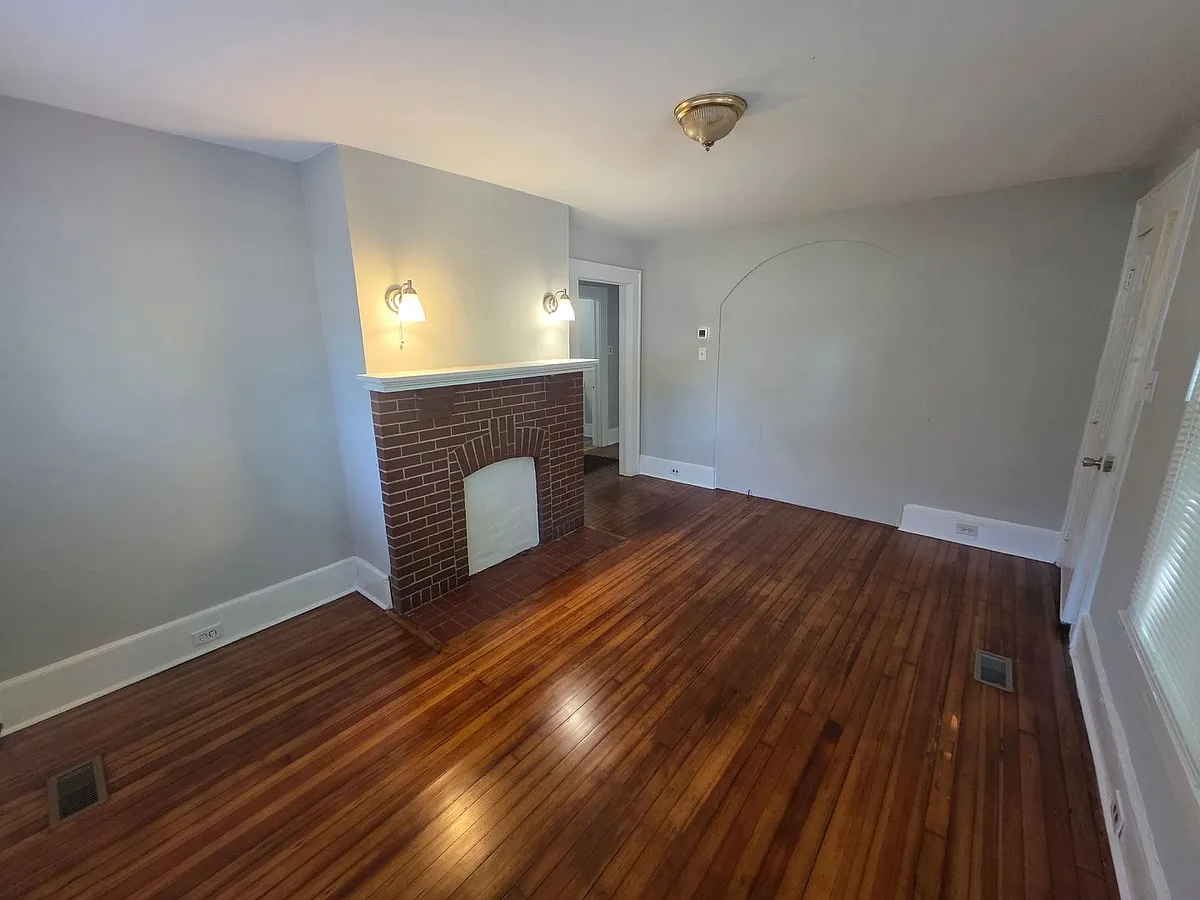 Building Photo - 4438 Stowe St