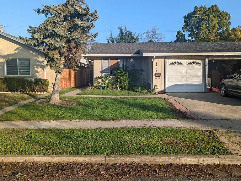 1468 Pompey Dr — Photo 1