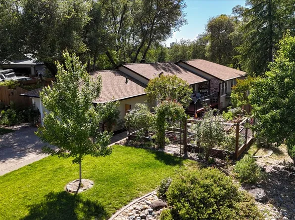 11524 Sherwood Way, Auburn, CA 95602