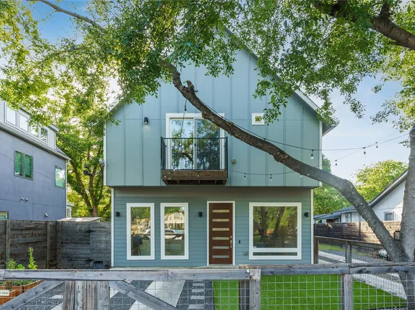 906 Linden St #A, Austin, TX 78702