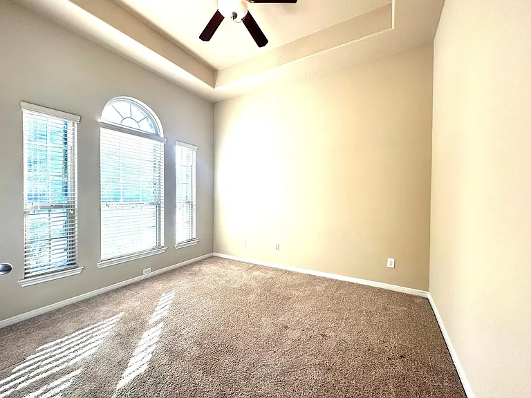 22407 Ebbets Field Dr — Photo 3