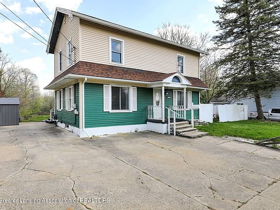 2nd image of 630 N Cochran Ave