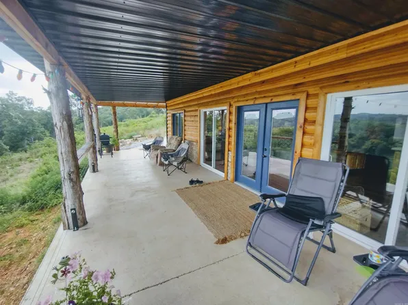 675 Ridge Top Rd, Melbourne, AR 72556
