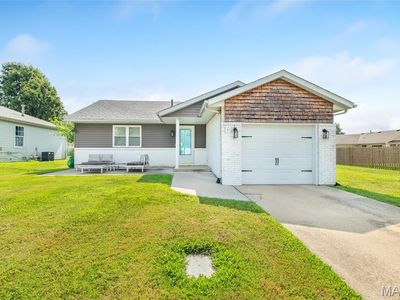 440 Deer Run, Moro, IL, 62067