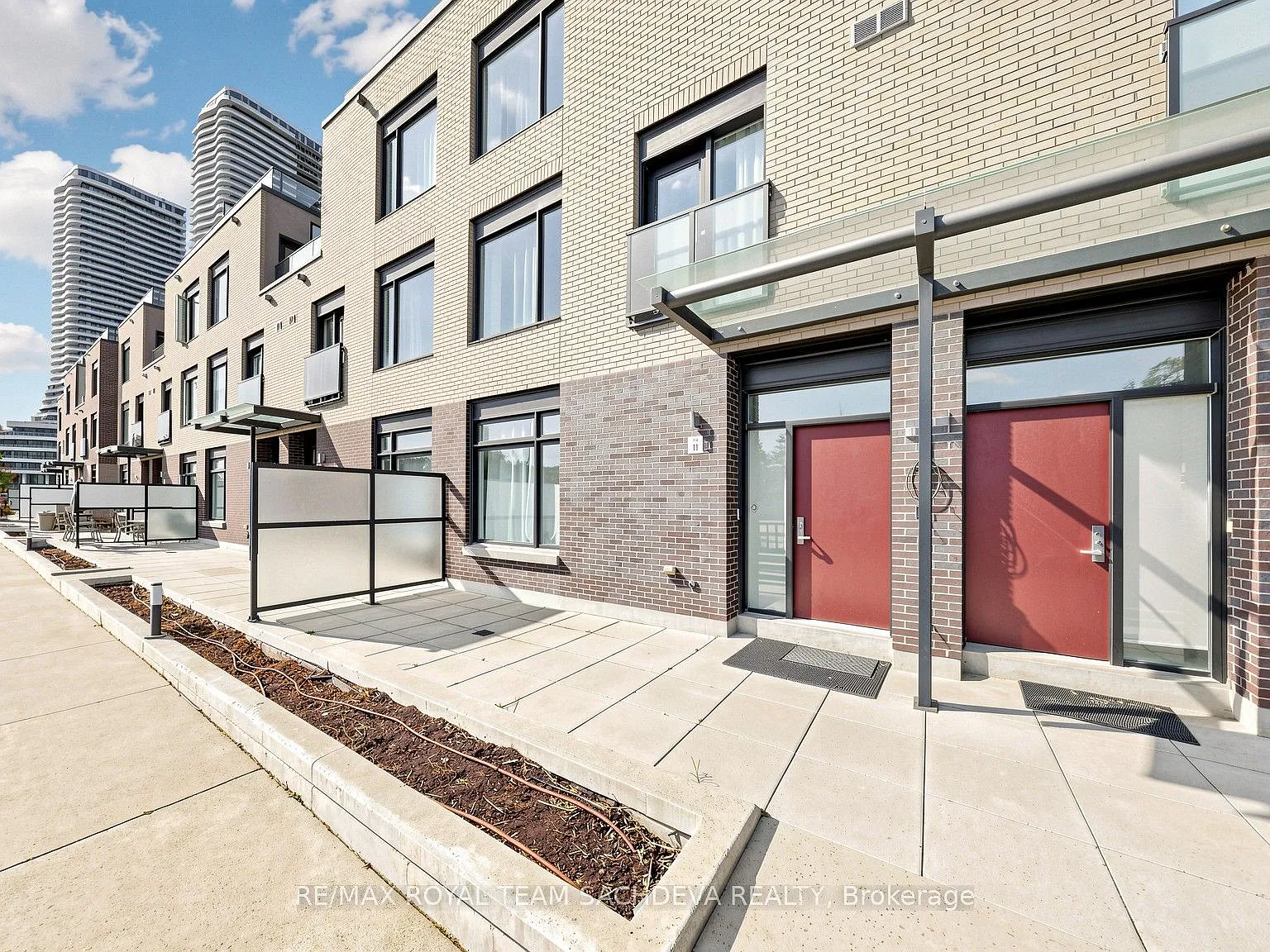 3 bed, $3,850 — Photo 3