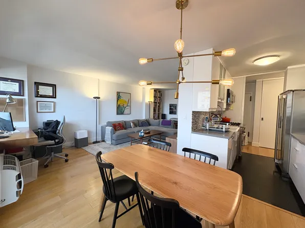 100 West 93rd Street image 21 of 25