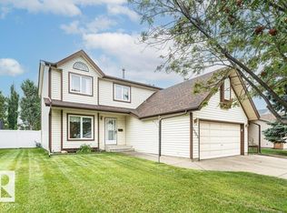 3303 42a Ave NW, Edmonton, AB T6T1E6