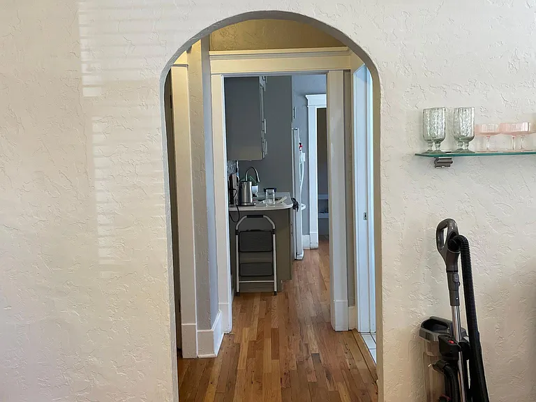 1426 N Lowell Blvd — Photo 7